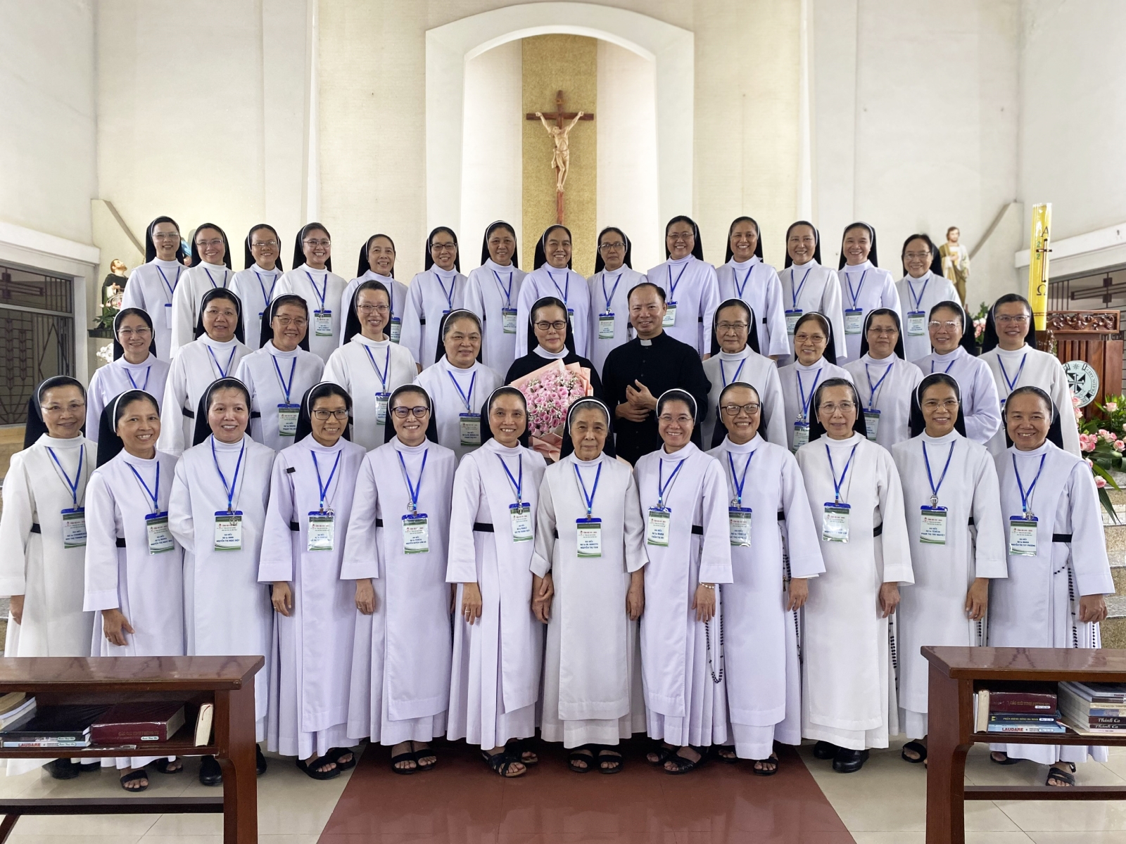 Mừng Tân Bề trên Tổng quyền Teresa