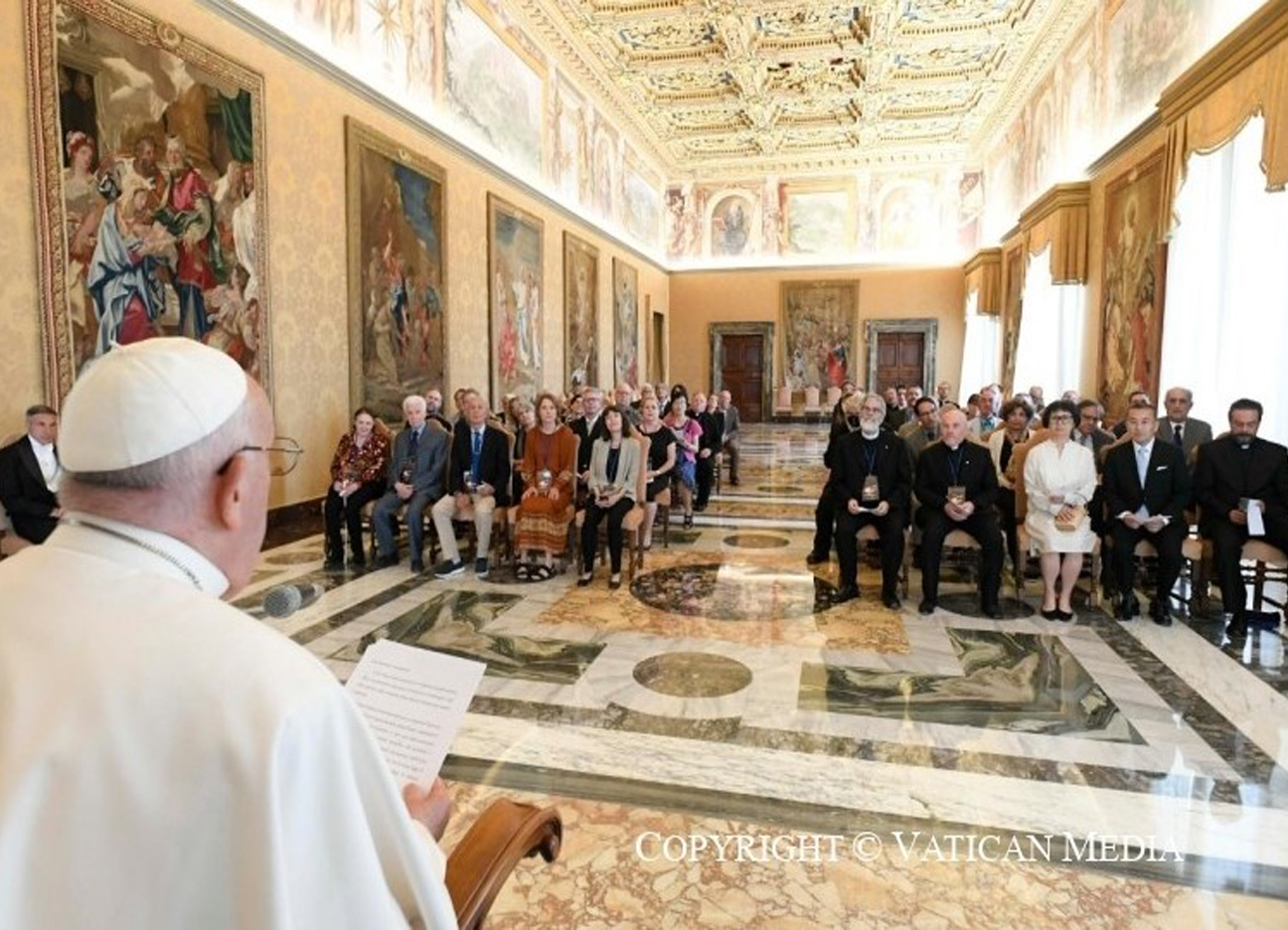 Diễn văn Đức Thánh Cha Dành cho tham dự viên Hội nghị Lemaître của Đài thiên văn Vatican năm 2024