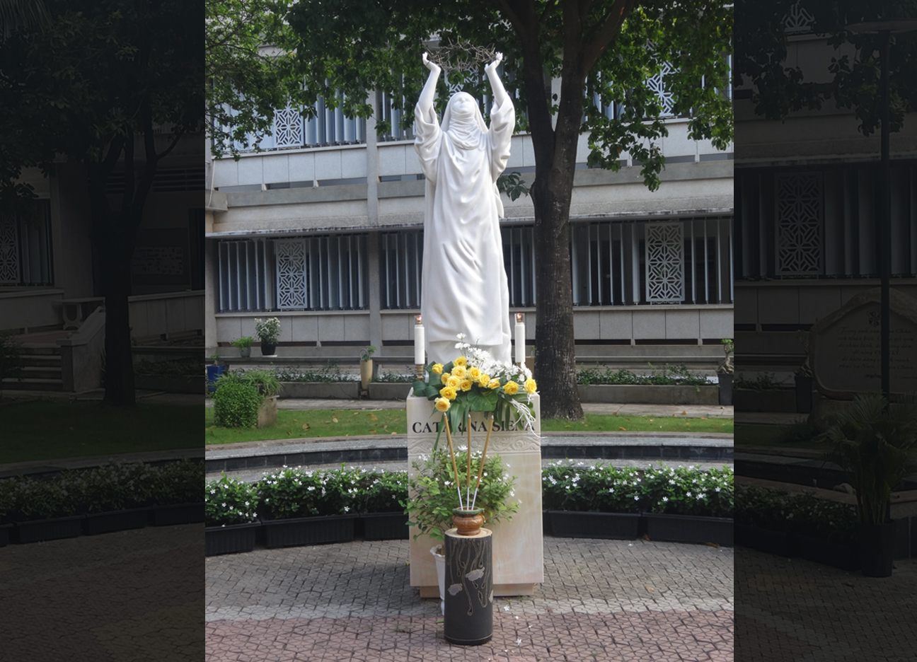 Hình ảnh mừng kính thánh Catarina Siena
