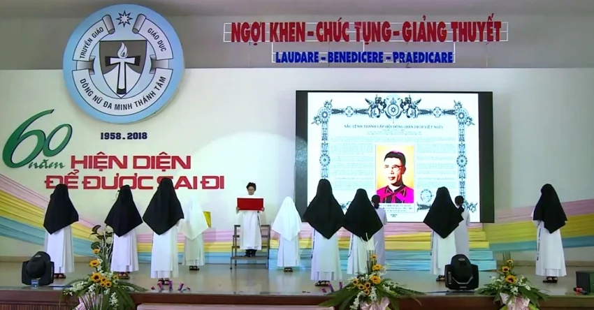 Album mừng 60 năm — ảnh 3