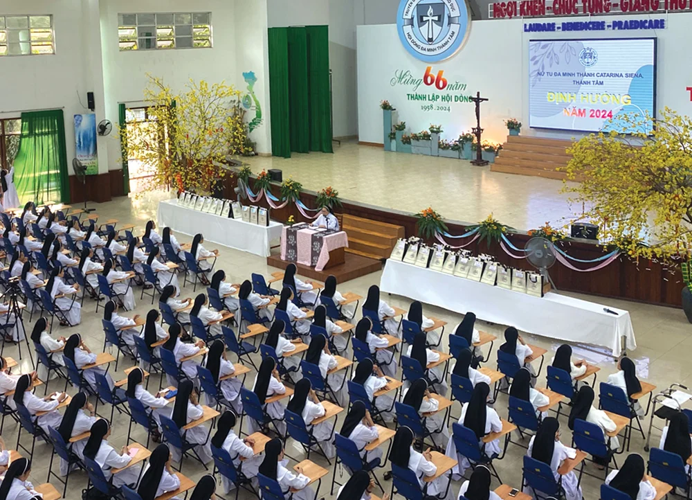 Album Mừng Sinh Nhật Hội Dòng — ảnh 5
