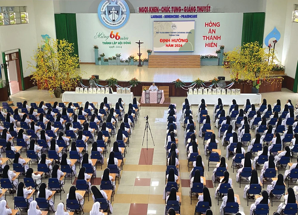 Album Mừng Sinh Nhật Hội Dòng — ảnh 6