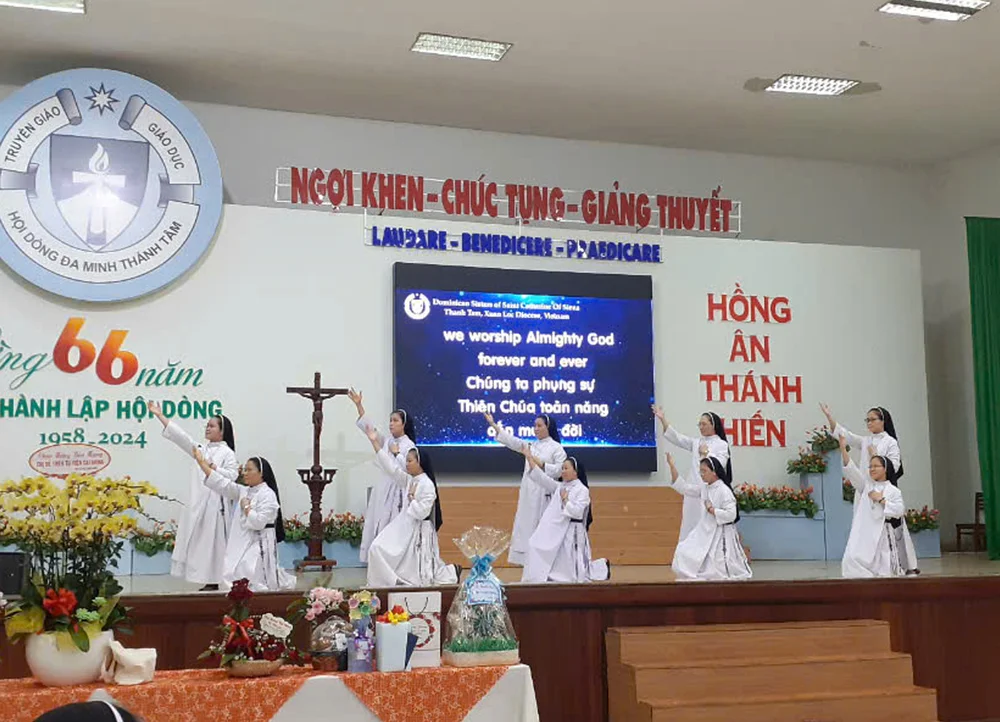 Bổn Mạng Bề Trên Tu Viện Catarina - Chào Đón Sr. Tonni Harris, OP — ảnh 17