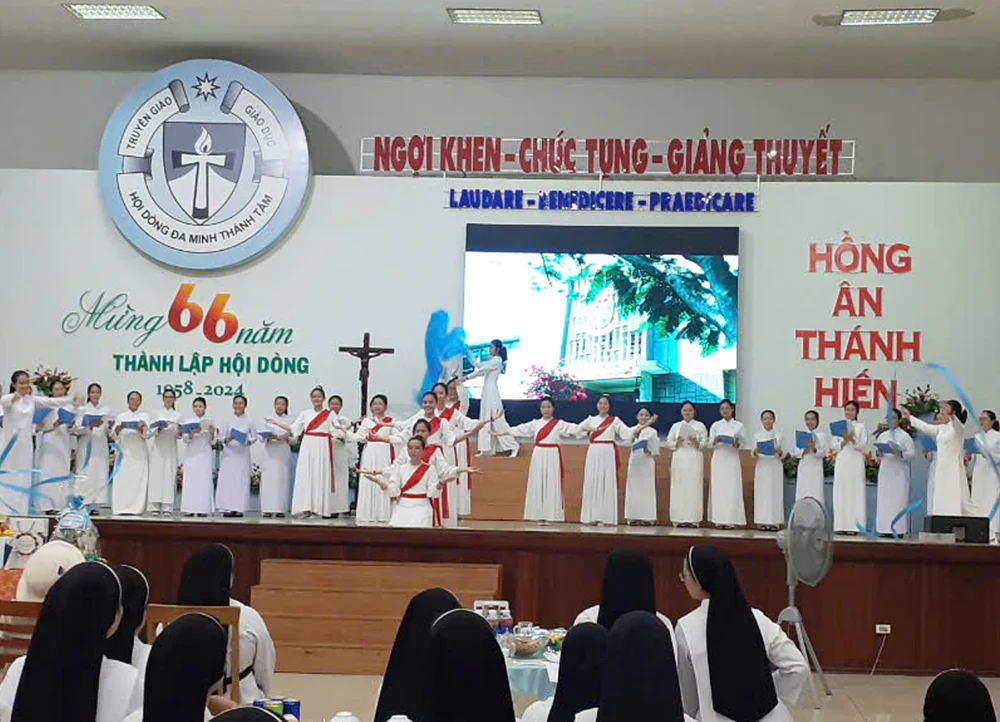Bổn Mạng Bề Trên Tu Viện Catarina - Chào Đón Sr. Tonni Harris, OP — ảnh 20