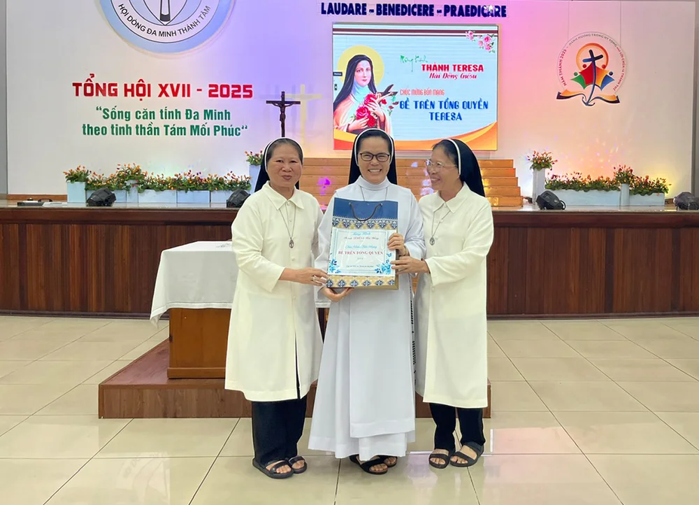 Chúc mừng Bổn mạng BTTQ Teresa — ảnh 15