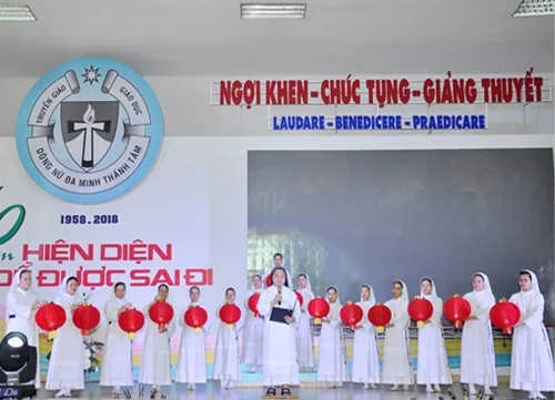 Diễn nguyện 60 năm thành lập hội dòng