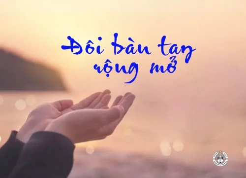 Đôi bàn tay rộng mở