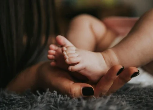 Gia đình trong thế kỷ XXI: Thách đố và hy vọng