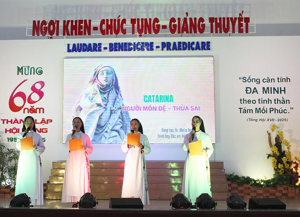 Hình ảnh mừng lễ Thánh Catarina Siena — ảnh 5