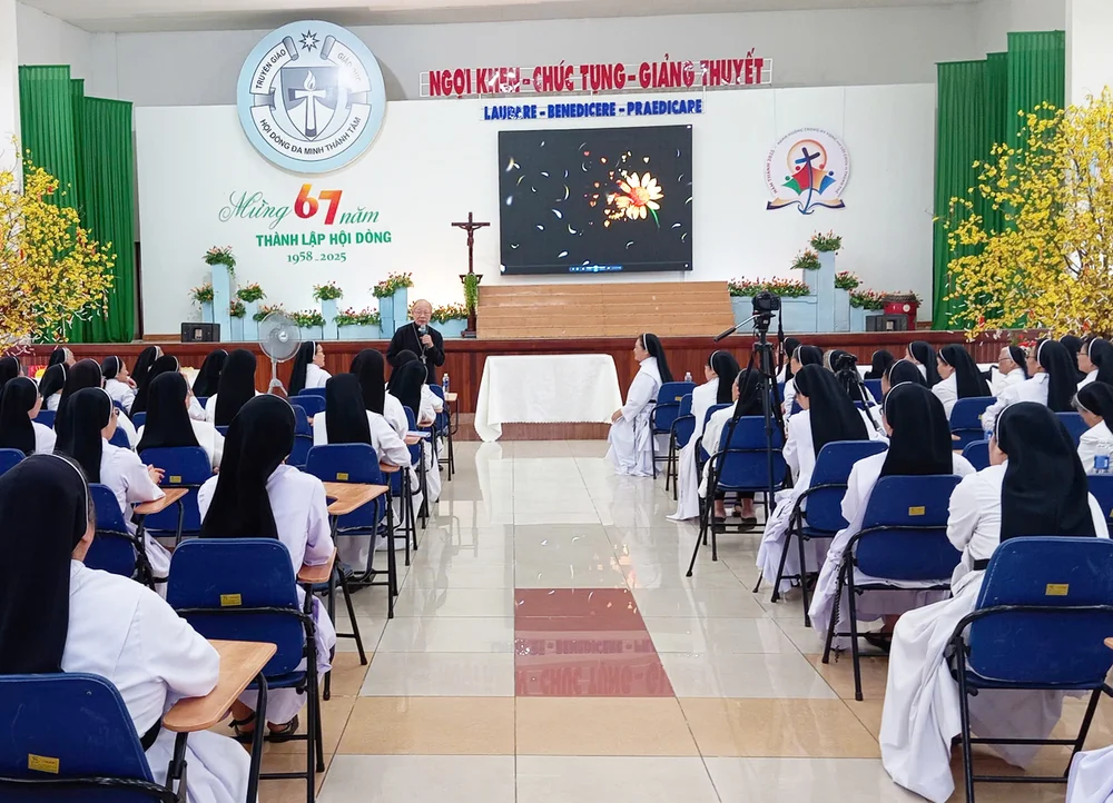 Hình ảnh Mừng ngày Truyền thống - năm 2025 — ảnh 14