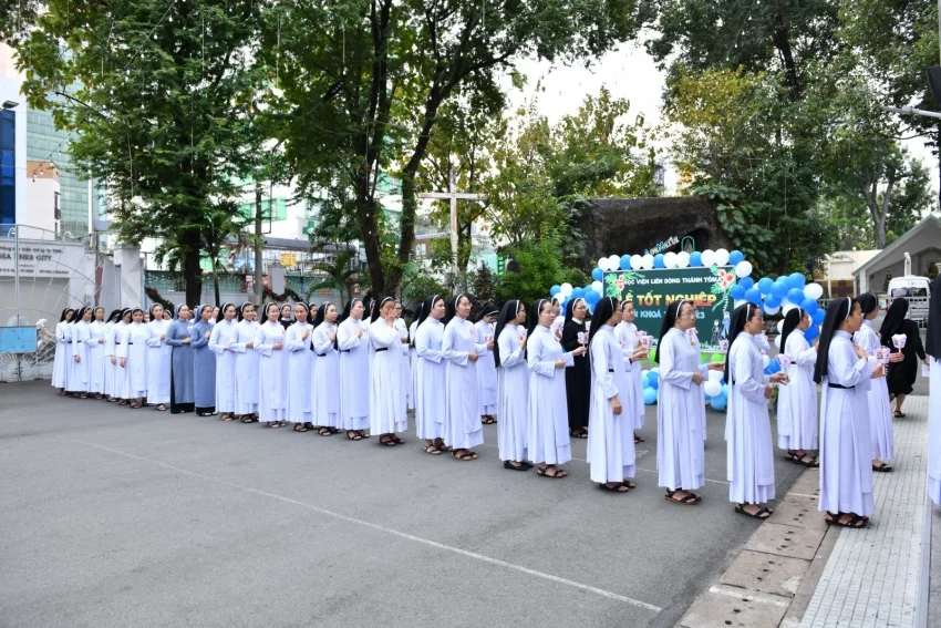 Học viện liên dòng Thánh Tôma Aquino - mừng Bổn mạng và nhận Văn bằng Tốt nghiệp năm 2023 — ảnh 2