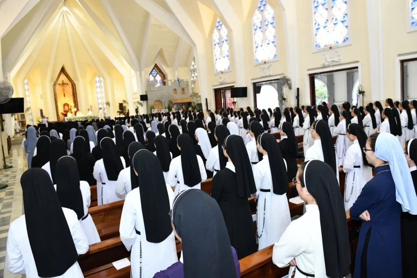 Học viện liên dòng Thánh Tôma Aquino - mừng Bổn mạng và nhận Văn bằng Tốt nghiệp năm 2023 — ảnh 13