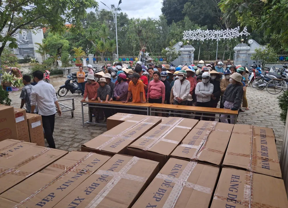 Khi những chiếc nồi cơm điện sưởi ấm lòng người — ảnh 5