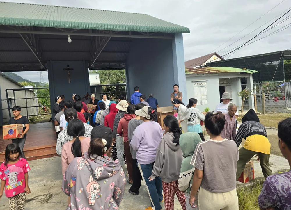 Khi những chiếc nồi cơm điện sưởi ấm lòng người — ảnh 8