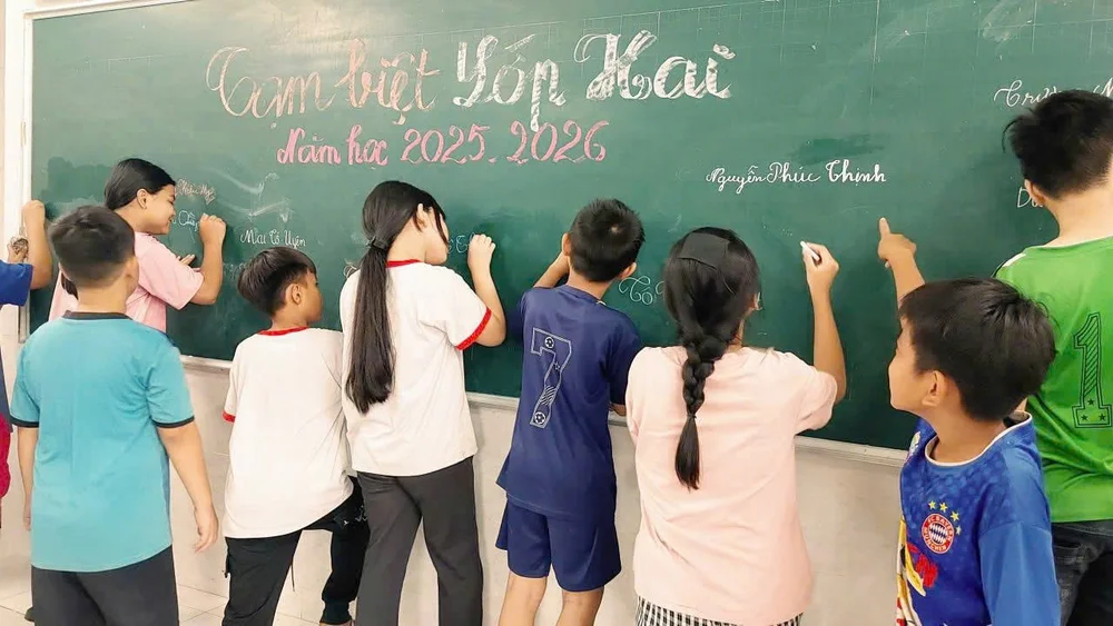 Lớp học dành cho trẻ em di dân — ảnh 1