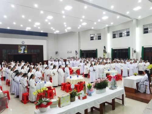 Mừng Bổn Mạng Bề trên Tổng quyền