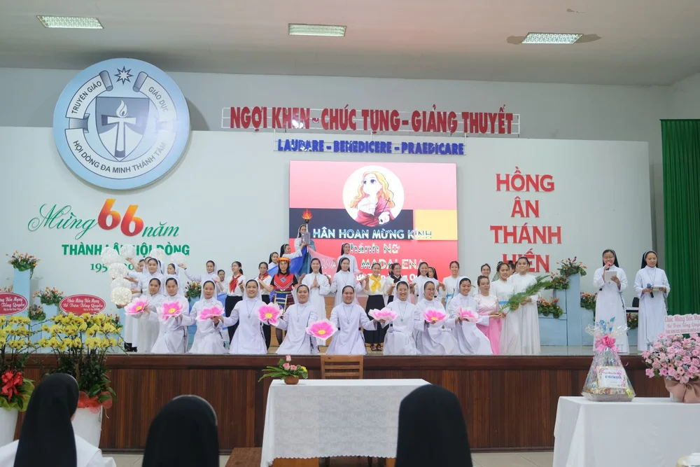 Mừng Bổn Mạng Bề trên Tổng quyền — ảnh 4
