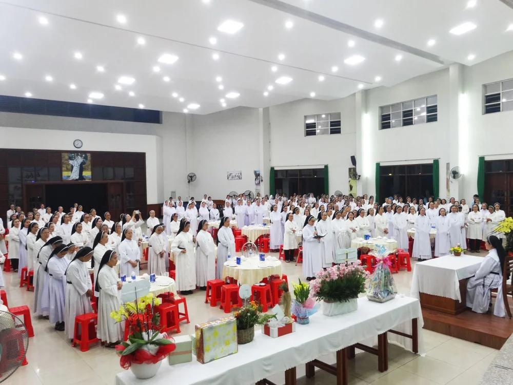 Mừng Bổn mạng Bề trên Tổng quyền — ảnh 2