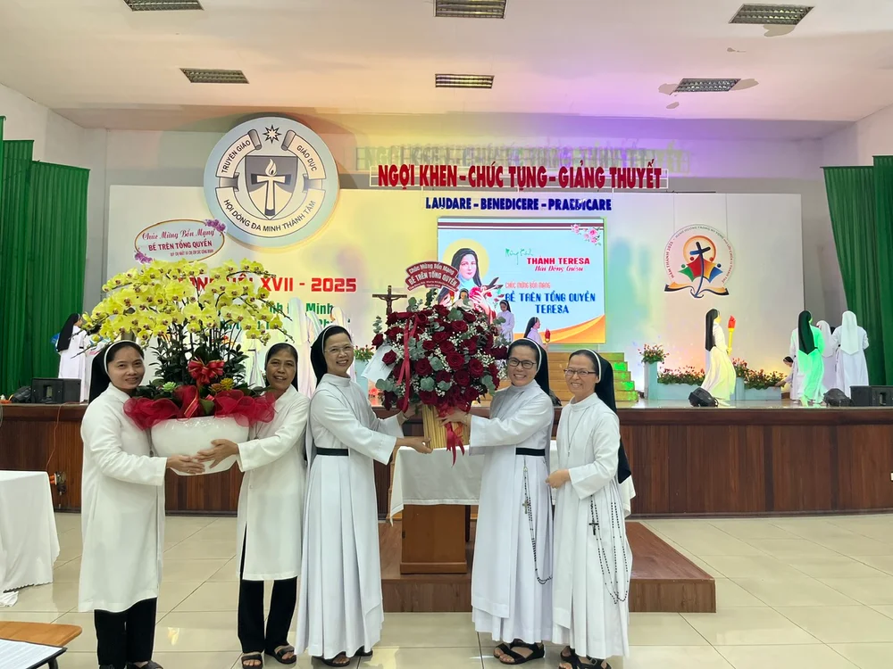 Mừng Bổn Mạng Bề trên Tổng quyền — ảnh 9