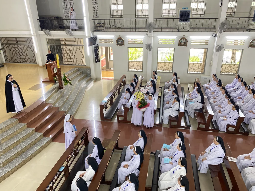 Mừng Tân Bề trên Tổng quyền Teresa — ảnh 11