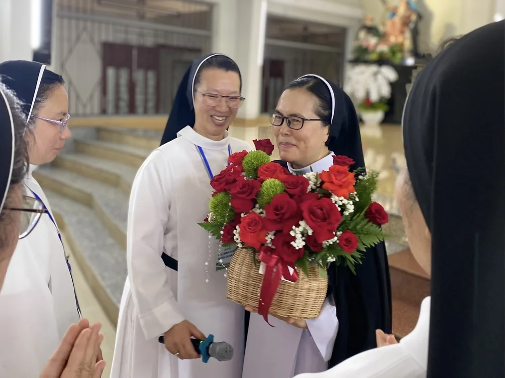 Mừng Tân Bề trên Tổng quyền Teresa — ảnh 16