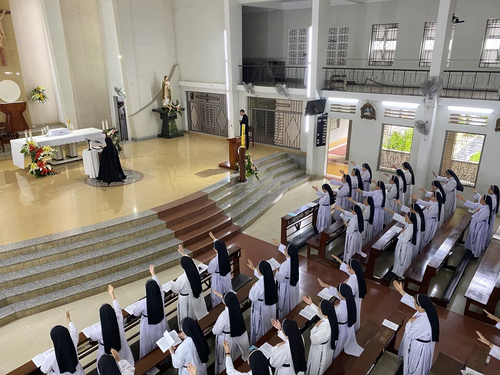 Mừng Tân Bề trên Tổng quyền Teresa — ảnh 10