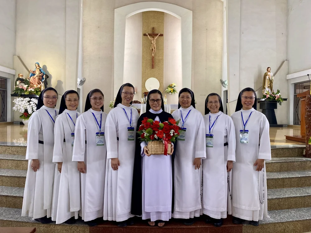 Mừng Tân Bề trên Tổng quyền Teresa — ảnh 18