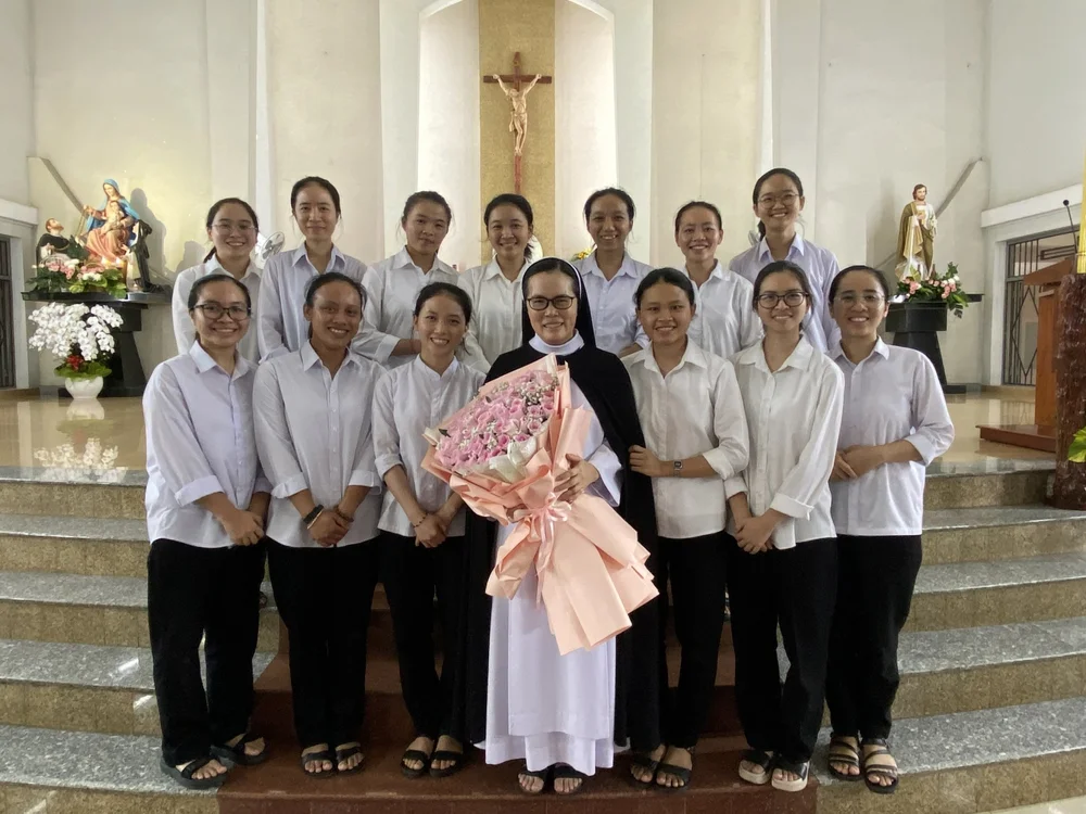 Mừng Tân Bề trên Tổng quyền Teresa — ảnh 23