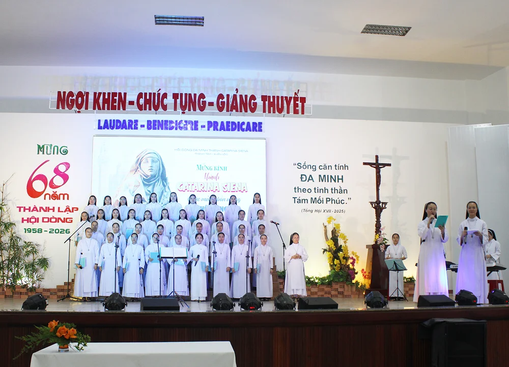 Mừng Thánh Catarina Siena - Bổn mạng Hội Dòng và Tu viện Catarina — ảnh 13