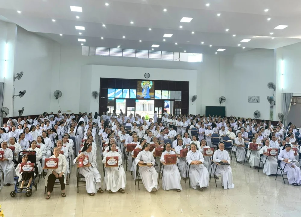 Ngày truyền thống - Mừng 68 năm thành lập Hội Dòng — ảnh 11