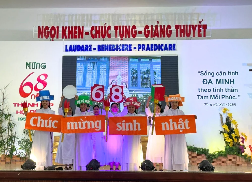 Ngày truyền thống - Mừng 68 năm thành lập Hội Dòng — ảnh 13