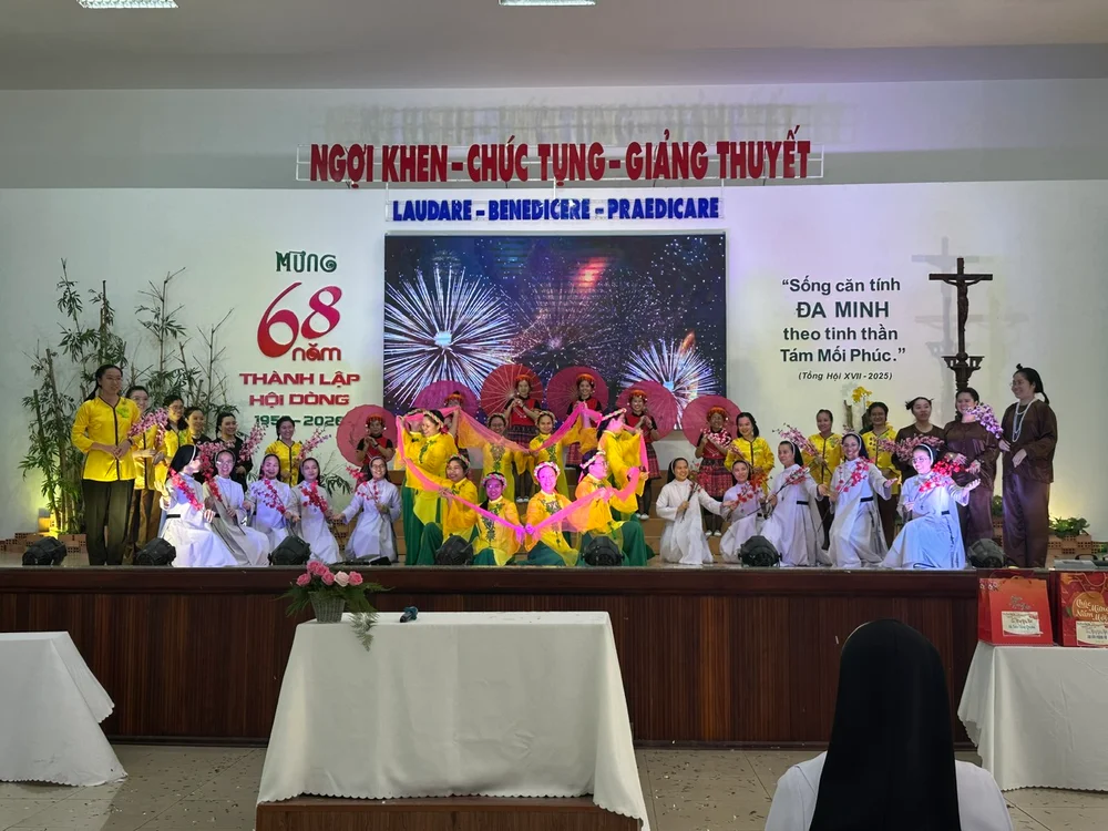 Ngày truyền thống - Mừng 68 năm thành lập Hội Dòng — ảnh 20