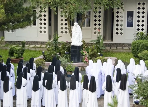 Phụ nữ và Đặc sủng Đa Minh