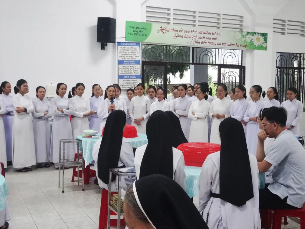 Thỉnh sinh: Hình ảnh Thánh lễ khai giảng năm học 2025-2026 — ảnh 9