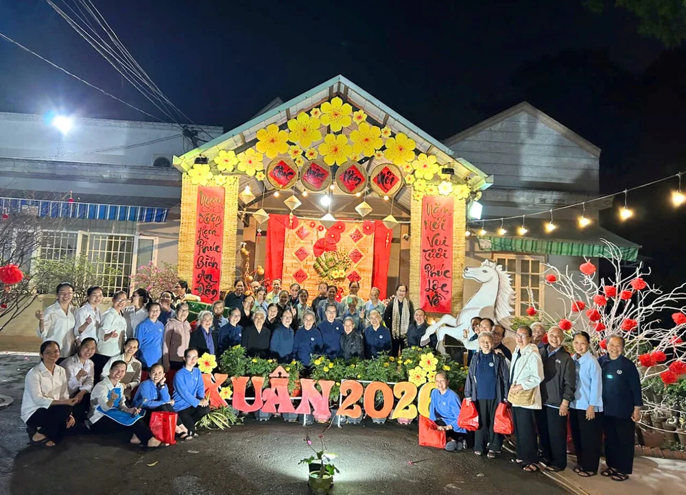 Thường huấn các chị cao niên — ảnh 20