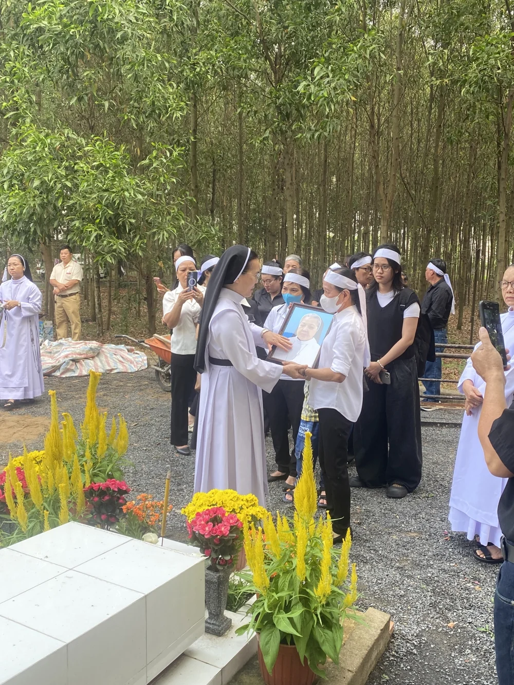Tiễn biệt chị Maria Vũ Thị Hải — ảnh 30