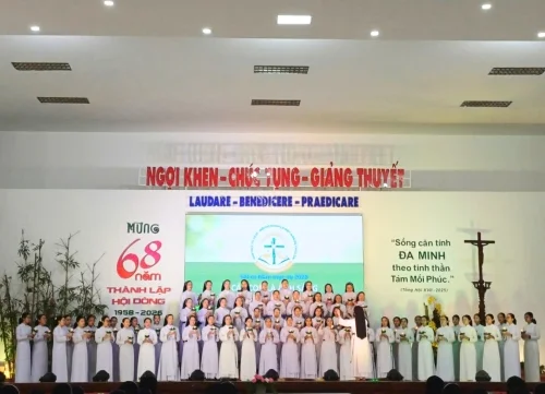 Tin nhanh: Mừng ngày truyền thống Hội dòng 2026