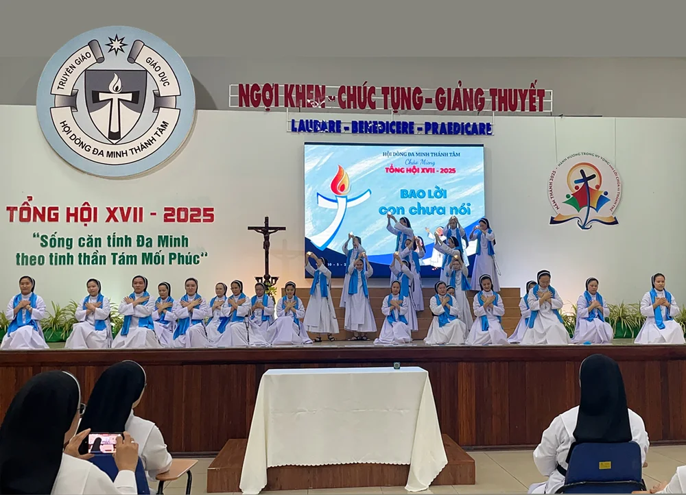 Văn nghệ chào mừng TH XVII - 2025 — ảnh 12